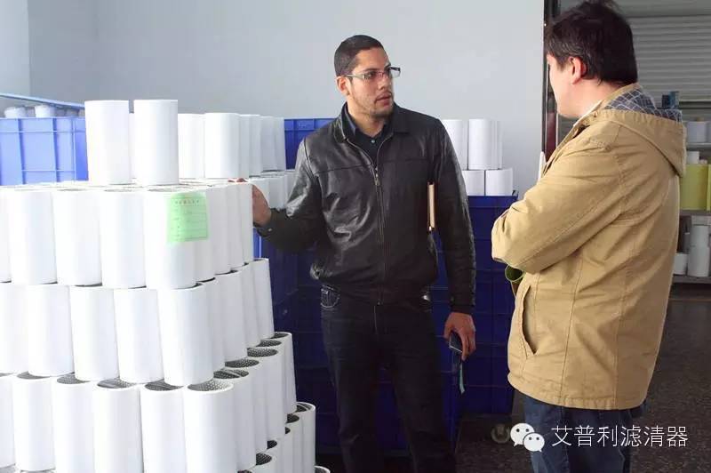 厄瓜多爾客戶參觀艾普利生產基地(圖3) 厄瓜多爾客戶參觀艾普利生產基地(圖3)